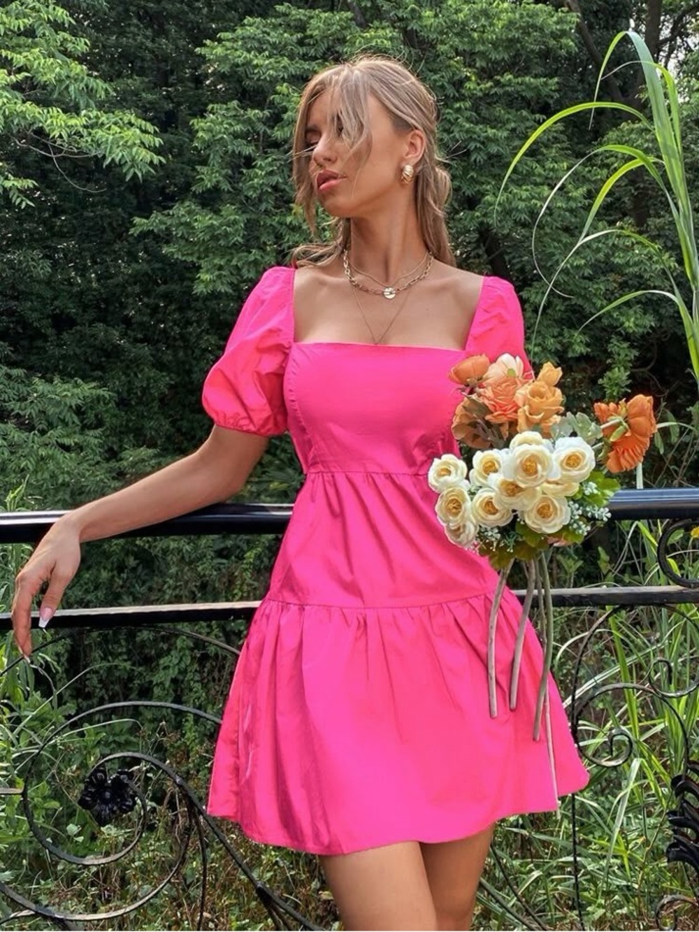 Hello Molly Pink Square-Neck Puff Sleeve Tiered A-Line Open Back Mini Dress Sz 6